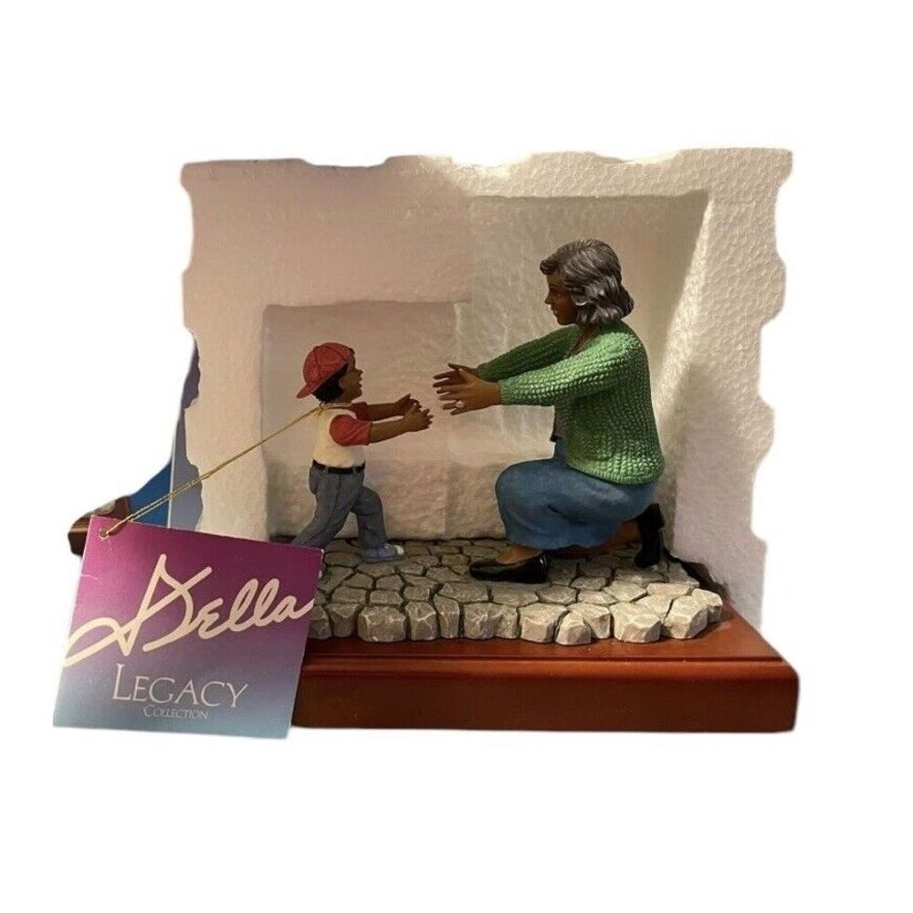 Della Reese Legacy Collection;‎ Grandmother's Joy" #8007,latino Grandma& Child.